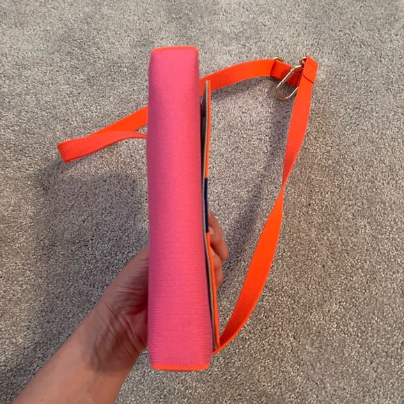 Rothy’s hot pink belt bag - Picture 3 of 6